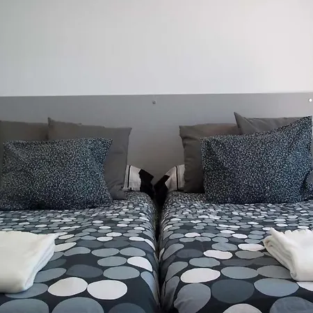 Apartamento Puerto Del Carmen Sleeps 4 Wifi T691539