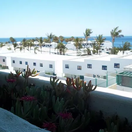 Puerto Del Carmen Sleeps 4 Wifi T691539 Lejlighed *